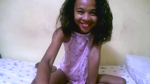 bella193999 online show from 12-08-24, 03:53