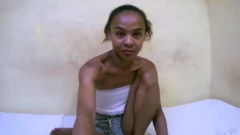 bella193999 online show from 01-08-26, 07:21