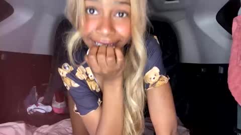 bella19sua online show from 11-02-25, 02:36