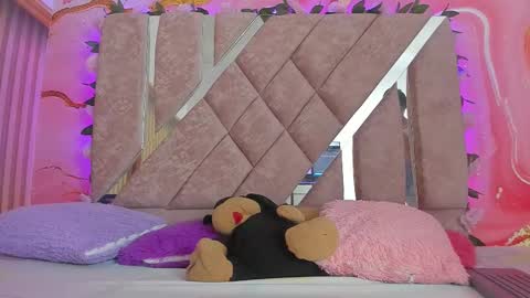 Melanie  online show from 02-23-26, 10:34