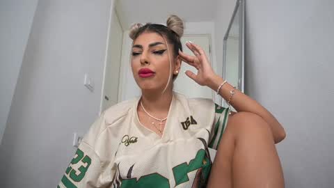 Emma  Bella online show from 09-14-25, 11:37