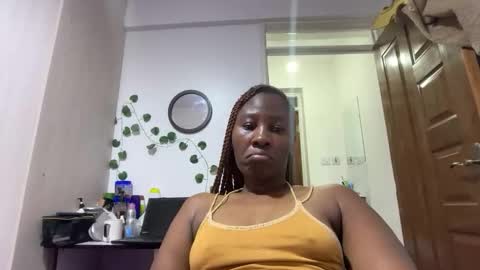 bella_c8 online show from 03-08-26, 02:04