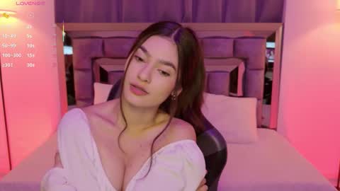 Bella  online show from 11-21-25, 04:00