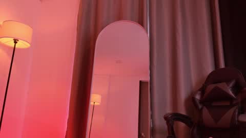 Snapshot of bella_clark2 chatting on 04-09-26, 03:50 Bella online show from 04-09-26, 03:50