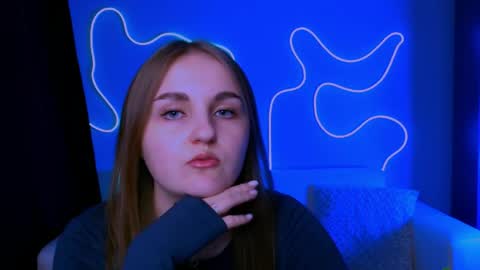 Snapshot of bella_dorn chatting on 03-18-26, 11:57 Bella online show from 03-18-26, 11:57