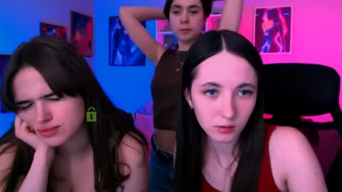 Bella online show from 05-11-26, 02:45