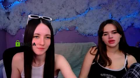 Bella online show from 05-22-26, 09:26