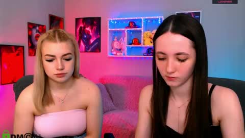 Bella online show from 05-24-26, 09:25