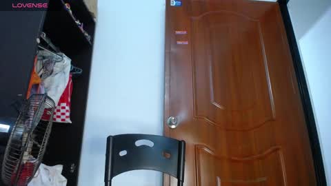 ISABELLA  online show from 12-22-24, 12:07