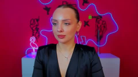 Snapshot of bella_fair chatting on 04-11-26, 09:13 Bella online show from 04-11-26, 09:13