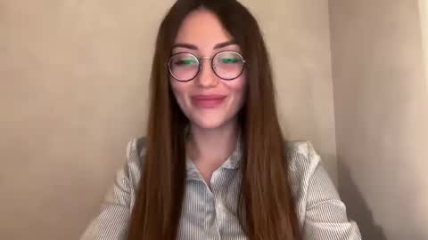 bella_foxxi online show from 12-12-24, 04:43