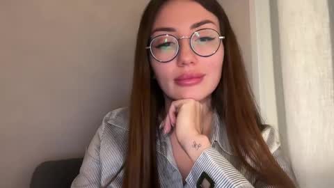 bella_foxxi online show from 12-12-24, 07:48