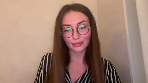 bella_foxxi online show from 12-25-24, 04:32