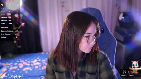 Snapshot of bella_franco chatting on 05-15-26, 04:25 In instagran bel myangel online show from 05-15-26, 04:25