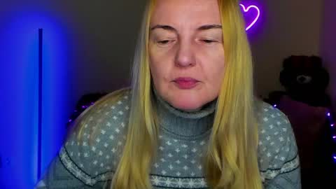 Bella online show from 04-21-26, 11:27