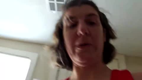 Snapshot of bella_james_1988 chatting on 12-18-25, 05:30 Bella James online show from 12-18-25, 05:30