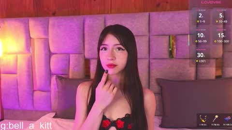 Snapshot of bella_kitty_ chatting on 11-26-25, 05:19 Bella online show from 11-26-25, 05:19