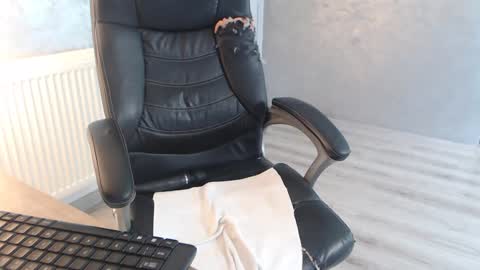      online show from 12-17-24, 10:34