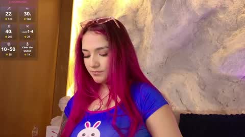  BELLA  online show from 06-06-26, 10:25