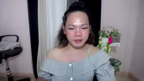 Snapshot of bella_ngo chatting on 06-20-26, 02:47 bella_ngo online show from 06-20-26, 02:47