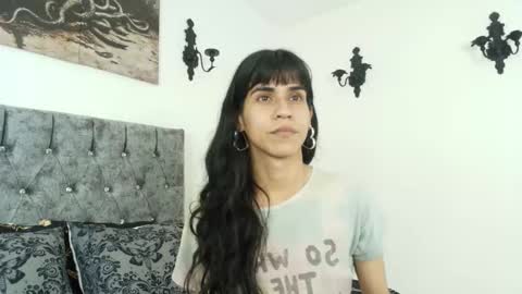 Bella online show from 03-22-26, 08:12