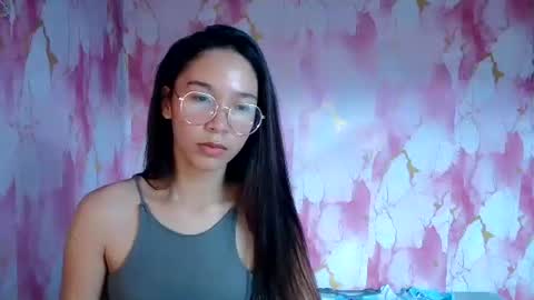 Snapshot of bella_saero chatting on 06-11-26, 08:01 bella online show from 06-11-26, 08:01