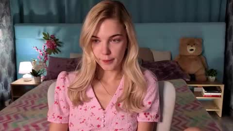 Bella online show from 12-01-25, 12:15