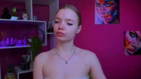 Snapshot of bella_sunshine1 chatting on 04-14-26, 05:02 alexa online show from 04-14-26, 05:02