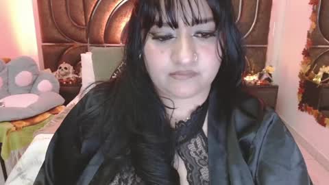  Bella Taylore  online show from 10-04-25, 02:53