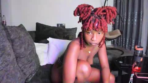 Bella sweetpea online show from 10-11-25, 09:35