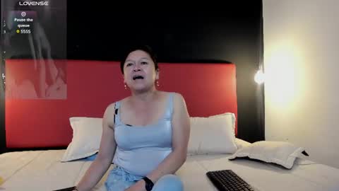 Vianeth  online show from 07-26-26, 11:55