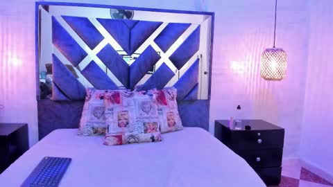 bella_volup online show from 03-15-26, 11:27