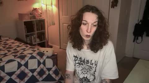 Snapshot of bellababy444 chatting on 04-28-26, 05:45 bellababy444 online show from 04-28-26, 05:45