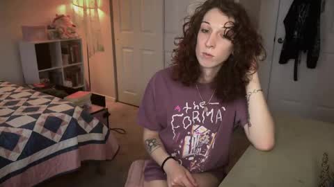 Snapshot of bellababy444 chatting on 05-12-26, 05:43 bellababy444 online show from 05-12-26, 05:43