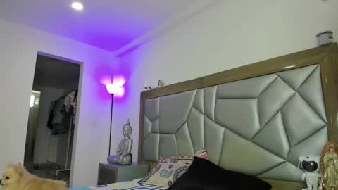 Snapshot of bellacarolainnn chatting on 02-27-25, 08:42 carolain vinasco online show from 02-27-25, 08:42