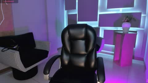  Bella C  online show from 11-25-25, 12:16