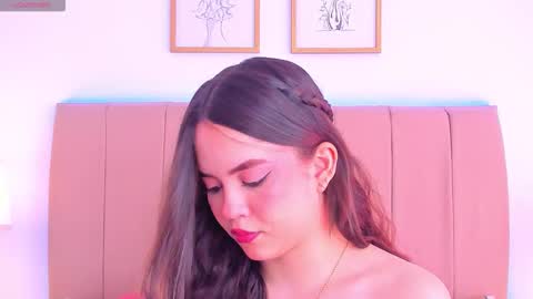 Snapshot of bellafontana chatting on 02-11-26, 04:01 BellaFontana online show from 02-11-26, 04:01