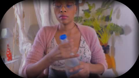 Bellah online show from 10-25-25, 10:23