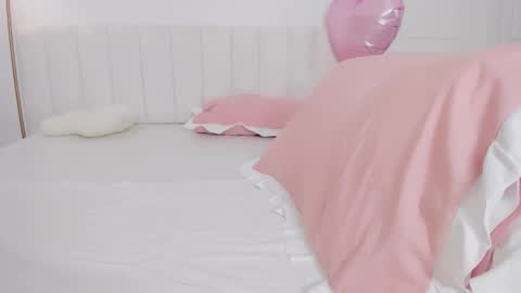 Bella online show from 03-02-26, 05:41