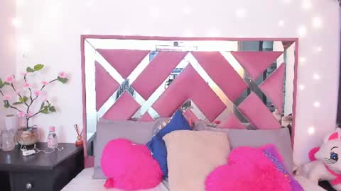 bellalumi online show from 06-17-26, 04:37
