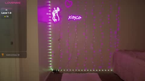 Bella Monroe online show from 04-09-26, 04:56