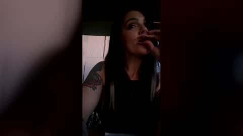 Snapshot of bellamoon89 chatting on 01-18-26, 01:31 Bella Moon online show from 01-18-26, 01:31