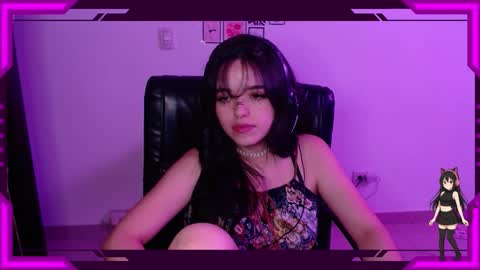 Bella Monteluna online show from 10-24-25, 06:32