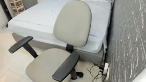 Bella  Angelycal online show from 12-18-24, 04:39