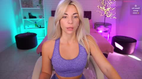 Snapshot of bellarayyy chatting on 05-15-26, 05:58 Bella online show from 05-15-26, 05:58