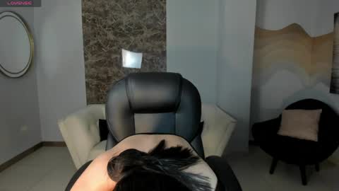 B E L L A  online show from 05-24-26, 11:59