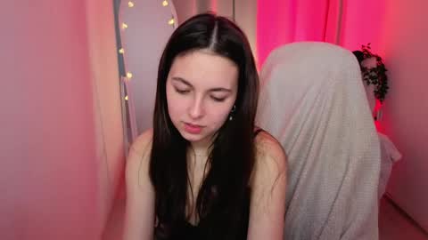 Bella online show from 05-16-26, 10:36