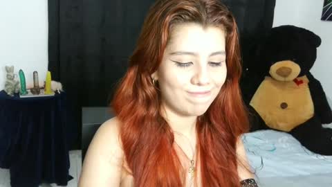 Snapshot of bellatrix_colen chatting on 12-21-24, 07:38 Aleja online show from 12-21-24, 07:38