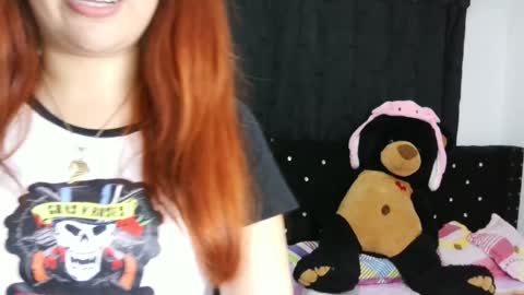 Snapshot of bellatrix_colen chatting on 01-28-25, 04:08 Aleja online show from 01-28-25, 04:08