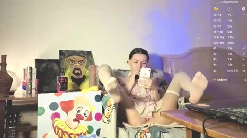 MY OLD PAGE IS NO LONGER. THIS IS MY NEW online show from 10-22-25, 10:09